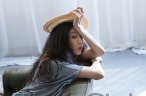 스타일 좋은 려원 새로운 화보